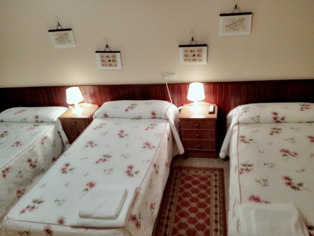 Hostal Mayo О-Барко-де-Вальдеоррас Экстерьер фото